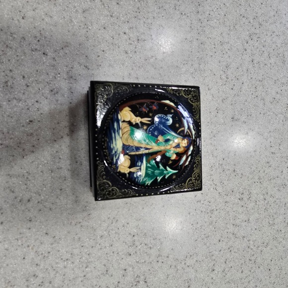 Other - Russian Lacquer Box Snegurochka Snow Maiden Hand Painted Trinket Box Vintage